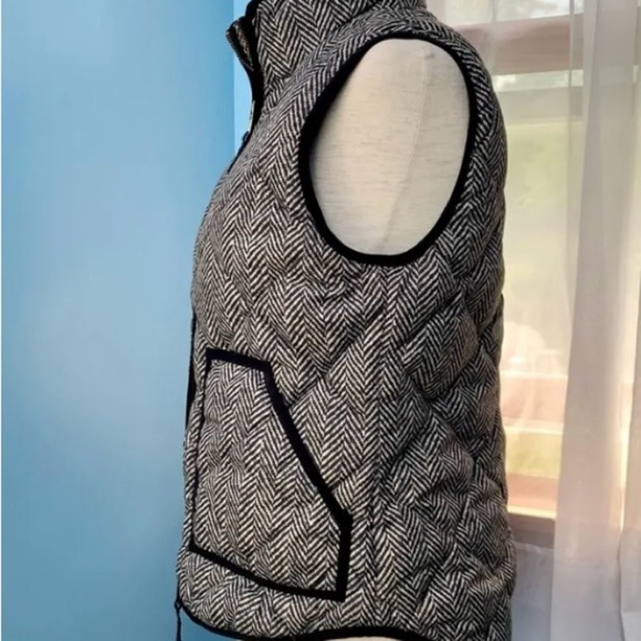 J. Crew Herringbone Puffer Vest Black Cream Tan XS - Picture 5 of 8